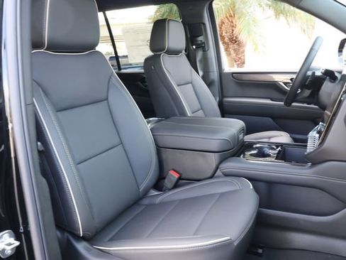New 2026 GMC Yukon Elevation AWD/4WD image 25