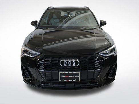 Certified 2025 Audi Q3 2.0T Premium w/ Convenience Package image 22