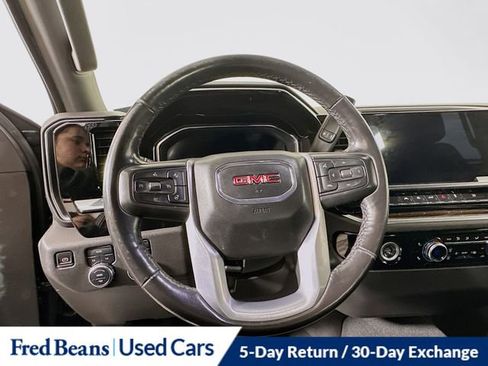 Used 2022 GMC Sierra 1500 Elevation image 13