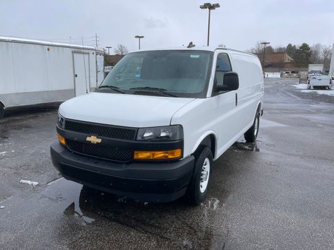 New 2025 Chevrolet Express 2500 Work Van w/ Driver Convenience Package image 3