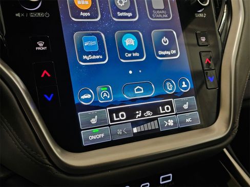 Used 2023 Subaru Outback Premium image 28