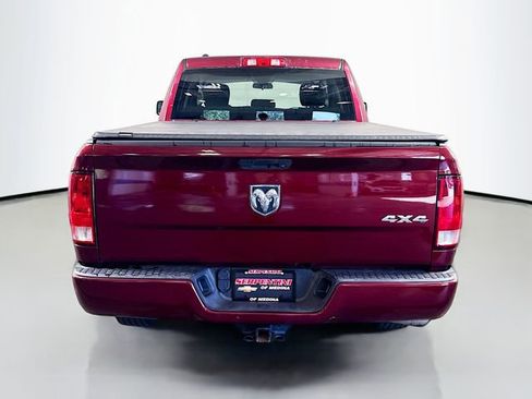 Used 2017 RAM 1500 Express AWD/4WD image 7
