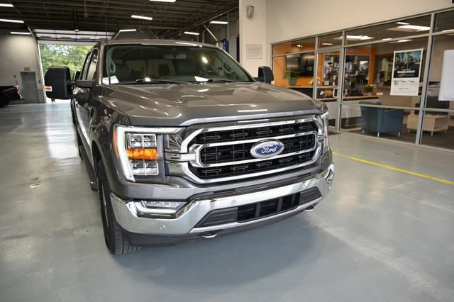 Used 2021 Ford F150 XLT w/ Equipment Group 302A High AWD/4WD image 3
