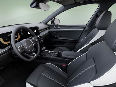 New 2026 Kia K5 GT-Line image 35