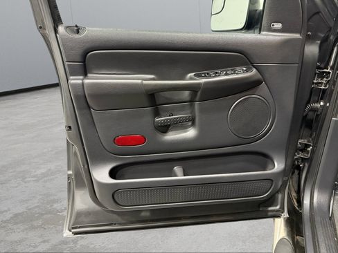 Used 2004 Dodge Ram 3500 Truck SLT w/ Trailer Tow Group image 37