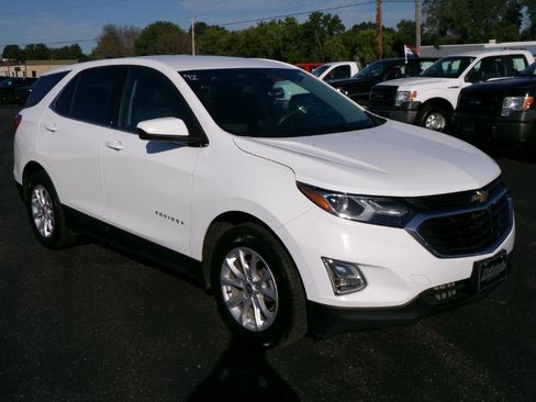 Used 2020 Chevrolet Equinox LT image 4