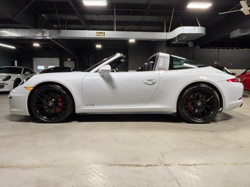 Used 2016 Porsche 911 Targa 4 GTS AWD/4WD image 2