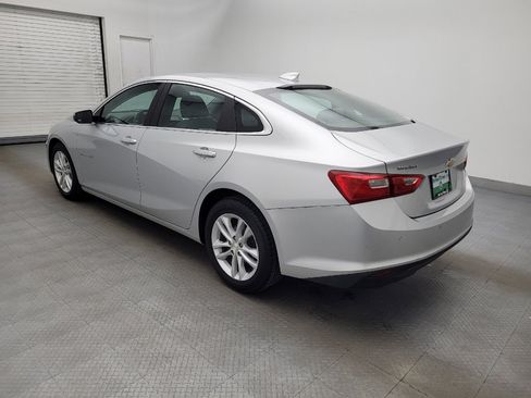 Used 2018 Chevrolet Malibu LT w/ Driver Confidence Package image 3