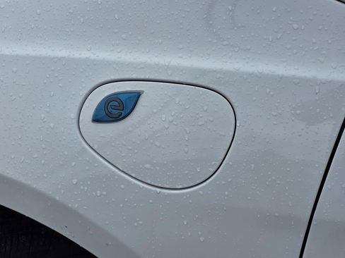 Used 2022 Chrysler Pacifica Pinnacle FWD image 41
