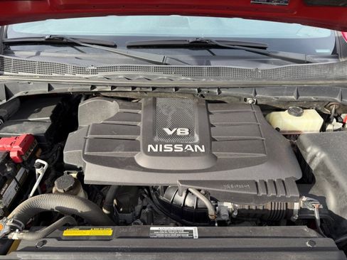 Used 2020 Nissan Titan PRO-4X image 36