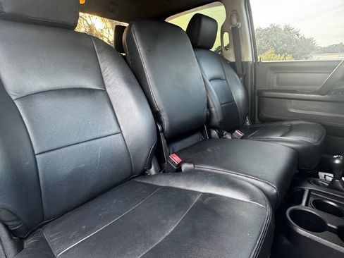 Used 2017 RAM 2500 Tradesman w/ Chrome Appearance Group image 15