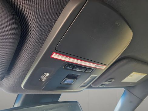 Used 2019 Toyota Avalon XLE w/ Carpet Mat Package FWD image 20