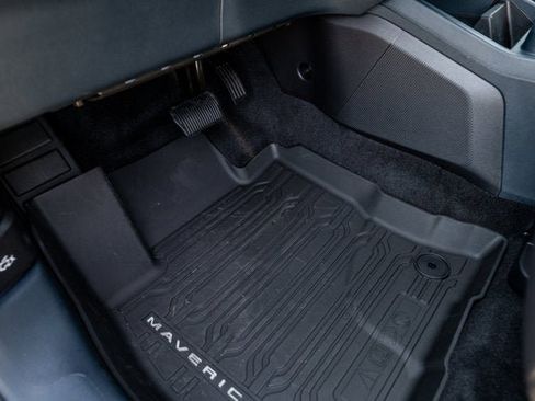 New 2025 Ford Maverick Lobo AWD/4WD image 32