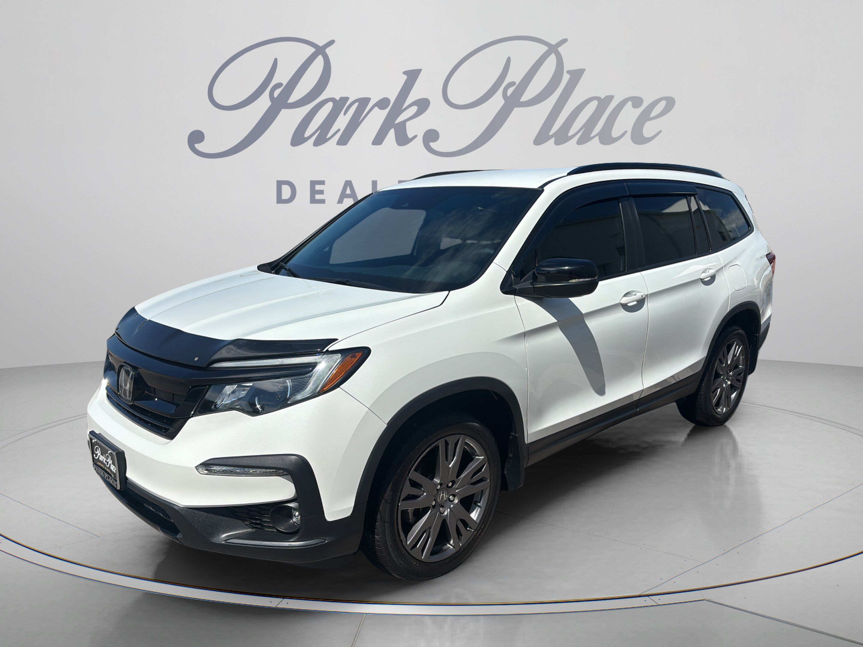 Used 2022 Honda Pilot Sport image 1