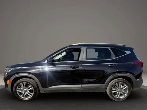 Used 2021 Kia Seltos S FWD image 8