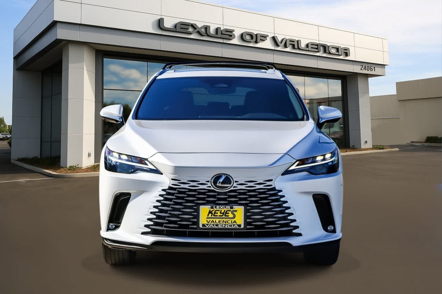 Used 2024 Lexus RX 350 Premium w/ Accessory Package (Z1) FWD image 6