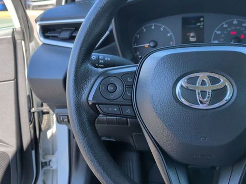 Used 2024 Toyota Corolla LE FWD image 16