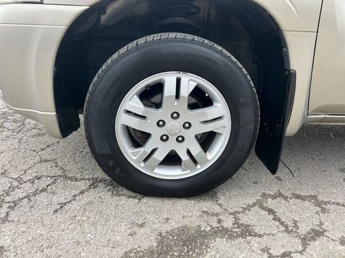 Used 2007 Mitsubishi Endeavor LS image 10