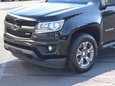 Used 2016 Chevrolet Colorado Z71 AWD/4WD image 6