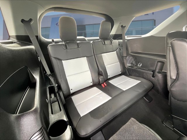 Used 2023 Ford Explorer XLT w/ Equipment Group 202A RWD image 27