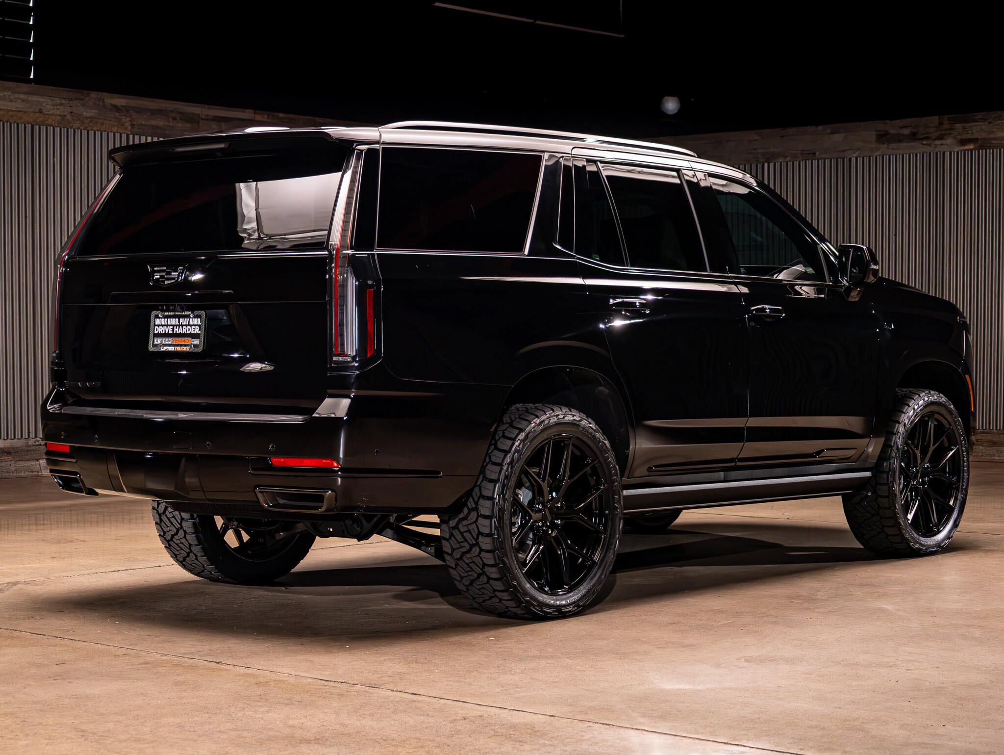 Used 2027 Cadillac Escalade Platinum Sport w/ LPO, Floor Liner Package AWD/4WD image 10