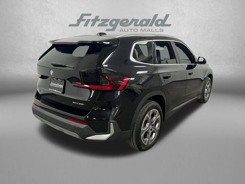 Used 2023 BMW X1 xDrive28i image 7