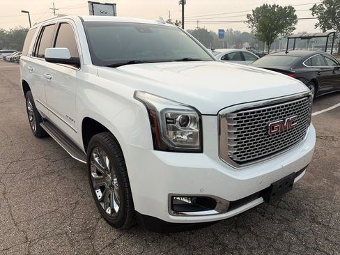 Used 2016 GMC Yukon Denali w/ Open Road Package AWD/4WD image 3