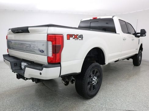 Used 2018 Ford F350 Platinum w/ Platinum Ultimate Package image 3