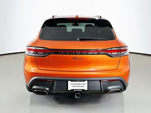 Certified 2023 Porsche Macan AWD/4WD image 10