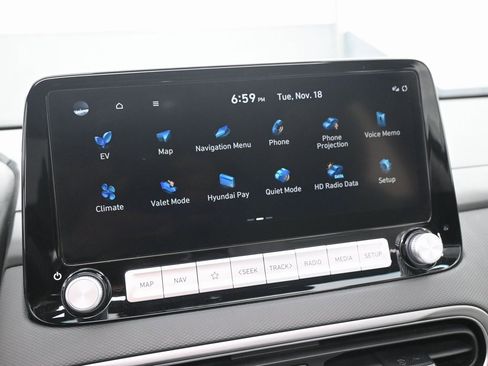 Used 2023 Hyundai Kona SEL image 16