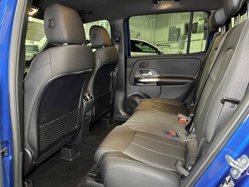 New 2025 Mercedes-Benz GLB 250 4MATIC image 19