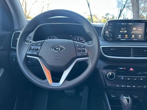Used 2020 Hyundai Tucson Value w/ Cargo Package image 17