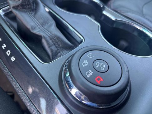 Used 2016 Ford Explorer Sport AWD/4WD image 18