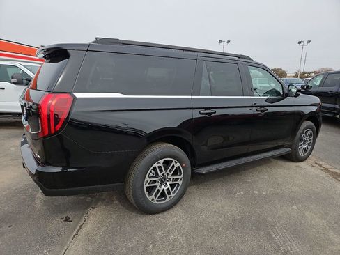 New 2026 Ford Expedition Max Active image 13