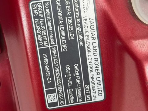 Used 2017 Jaguar F-TYPE R AWD/4WD image 47