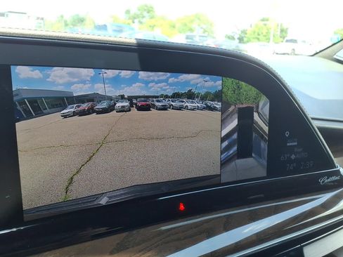 Used 2024 Cadillac Escalade ESV Sport Platinum w/ LPO, ONYX Package AWD/4WD image 24