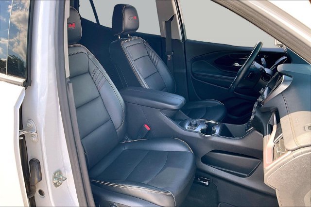 Used 2024 GMC Terrain AT4 AWD/4WD image 8
