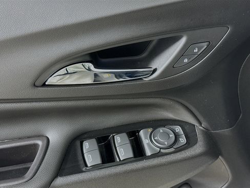 Used 2022 Chevrolet Equinox Premier image 20
