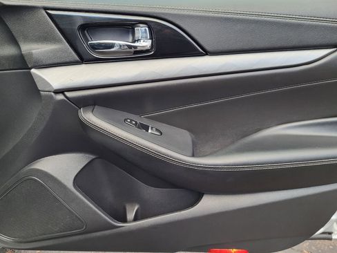Used 2017 Nissan Maxima 3.5 SV image 22