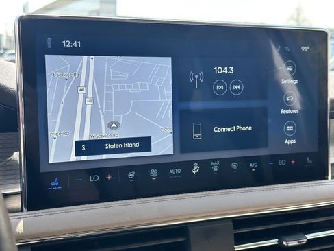 Certified 2024 Lincoln Corsair AWD w/ Equipment Group 101A image 21