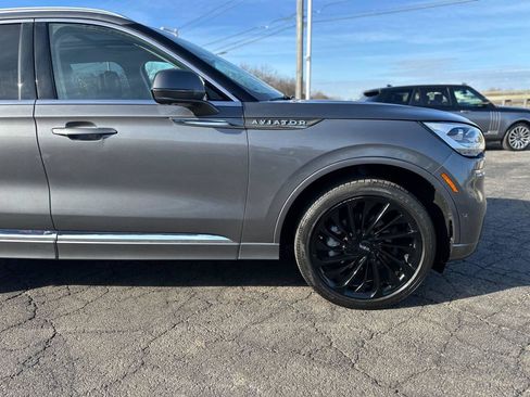 Used 2021 Lincoln Aviator Reserve w/ Equipment Group 210A AWD/4WD image 15