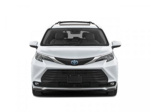 New 2026 Toyota Sienna XLE AWD/4WD image 8