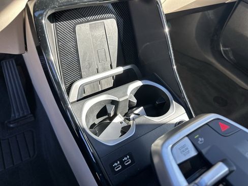 Used 2023 BMW X1 xDrive28i w/ Premium Package image 39