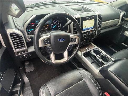 Used 2018 Ford F250 Lariat w/ Lariat Ultimate Package image 10