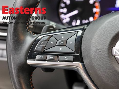 Used 2025 Nissan Altima 2.5 SR FWD image 15