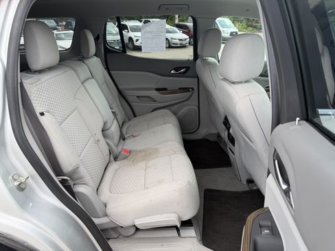 Used 2019 GMC Acadia SLE AWD/4WD image 10