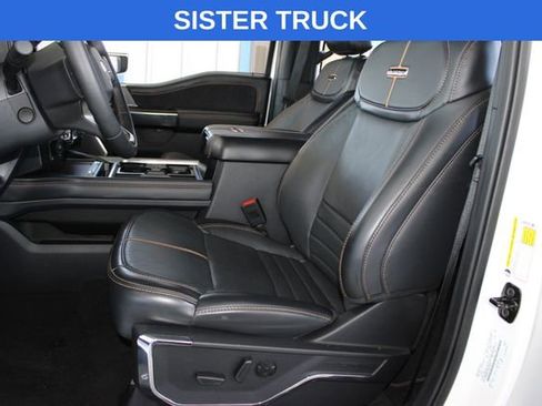 Used 2024 Ford F250 Platinum image 13