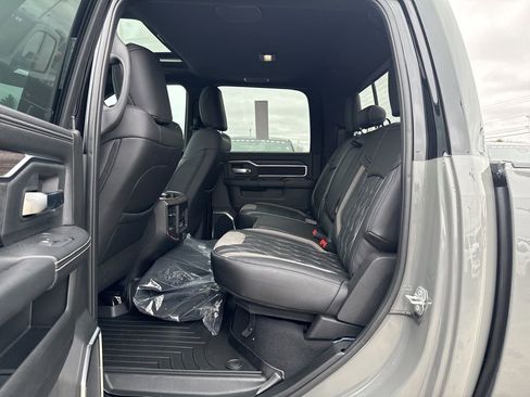 New 2026 RAM 2500 Laramie w/ Night Edition image 26