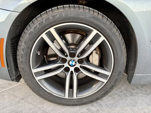 Used 2021 BMW 530i w/ Convenience Package image 9