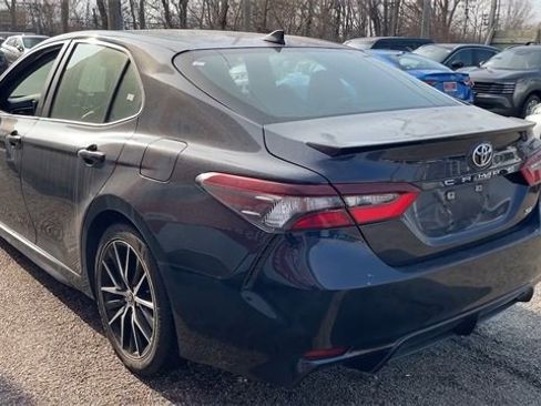 Used 2021 Toyota Camry SE image 22